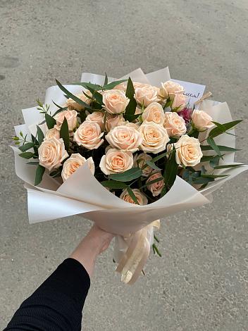 Букет Кремовые розы Латте в Урае